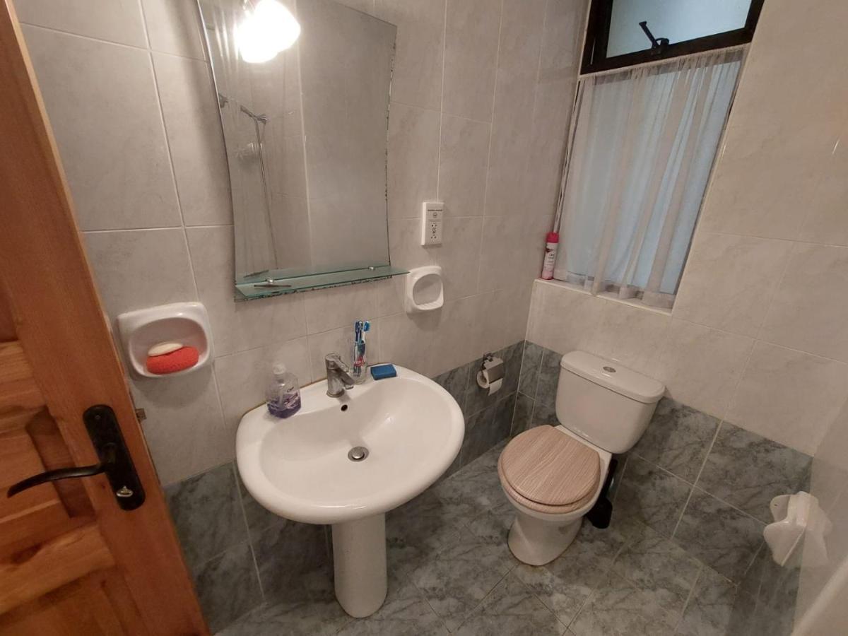 Private Double Bedroom & Private Bathroom & Shared Kitchen St. Paul's Bay Dış mekan fotoğraf