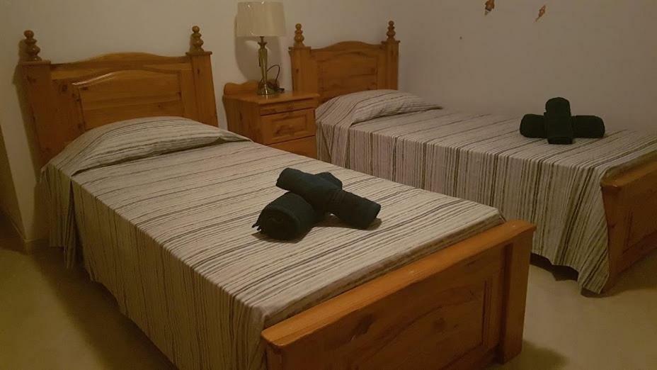 Private Double Bedroom & Private Bathroom & Shared Kitchen St. Paul's Bay Dış mekan fotoğraf